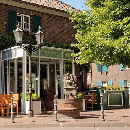 Wellings Romantik Hotel Zur Linde Moers Kültér fotó